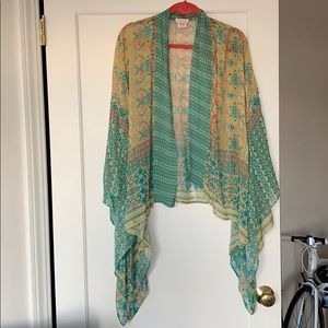 NWOT Floral Kimono
